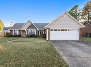 6465 Eastbrier Dr, Memphis, TN 38135