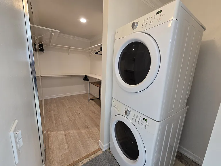 576 Pomeroy Ave — Photo 30