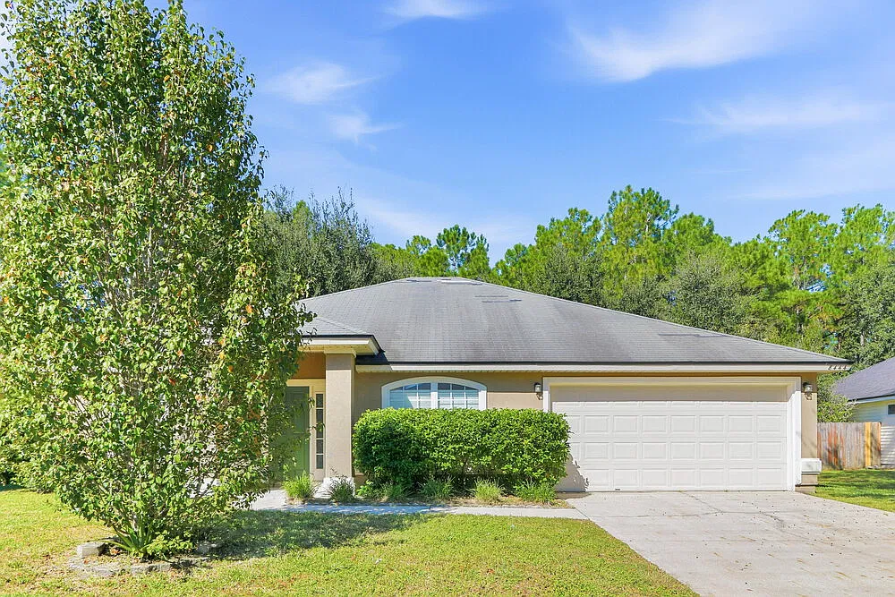 4 bed, 2.0 bath, 1830 sqft, $2,120 — Photo 1