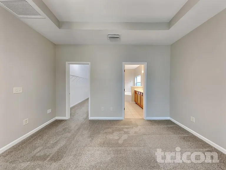 272 Silver Glen Ave — Photo 7