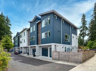 18322 1st Ave NE #A, Seattle, WA
