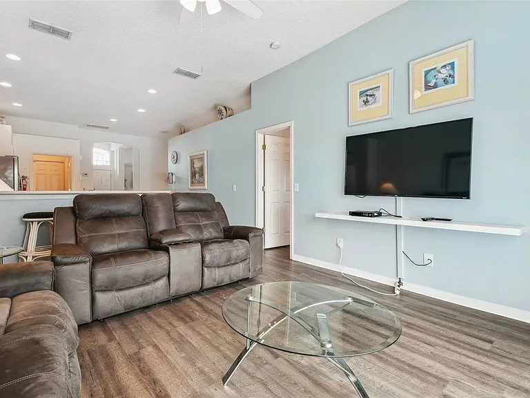 640 Chadbury Way — Photo 47