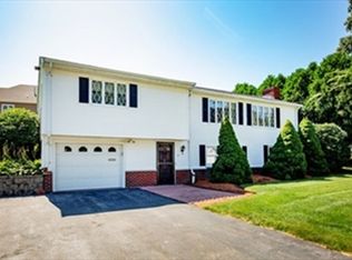 3 Stockade Rd, Saugus, MA 01906