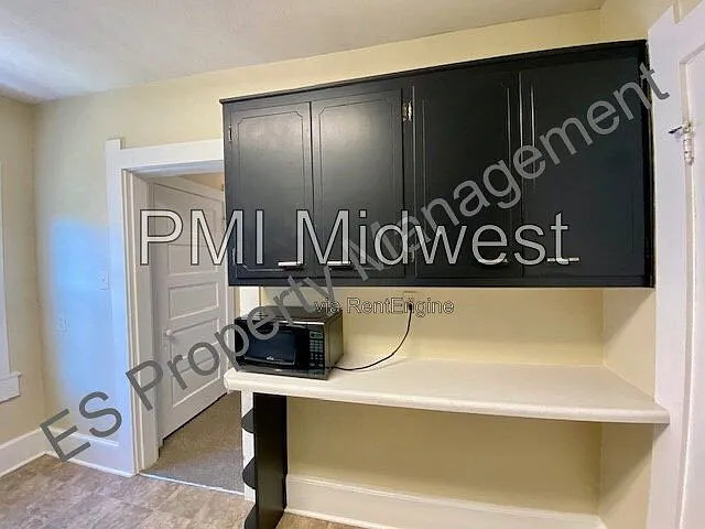 447 E Jefferson St #3 — Photo 7