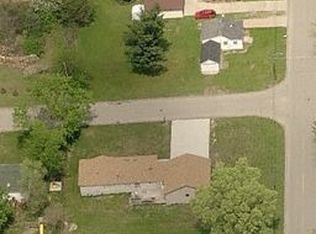 276 S 7th St, Cedar Springs, MI 49319