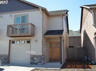 804 King Dr, Rainier, OR 97048