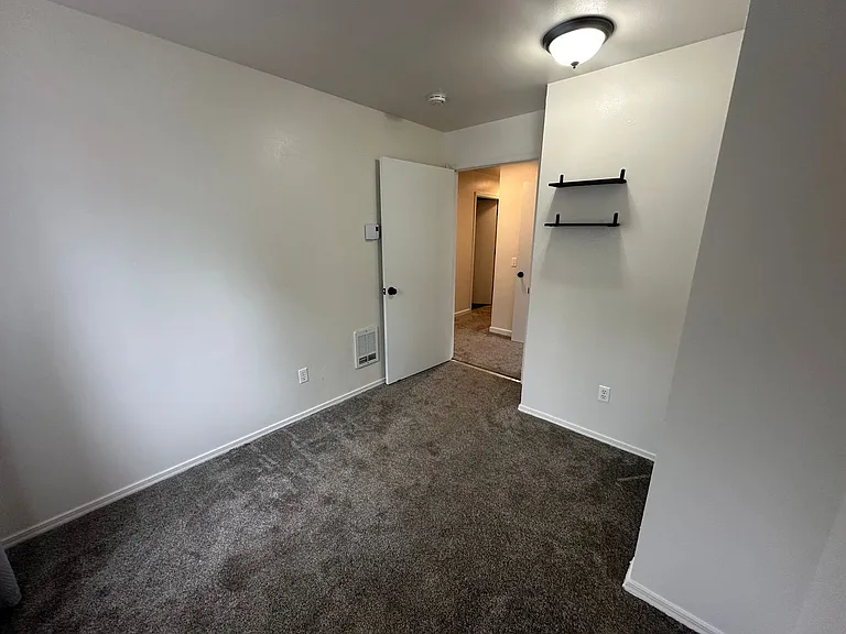 3354 Northwest Ave #101 — Photo 6