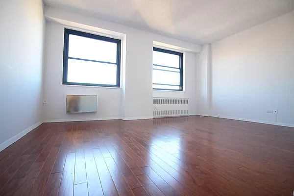 Rented by Corcoran | media 12