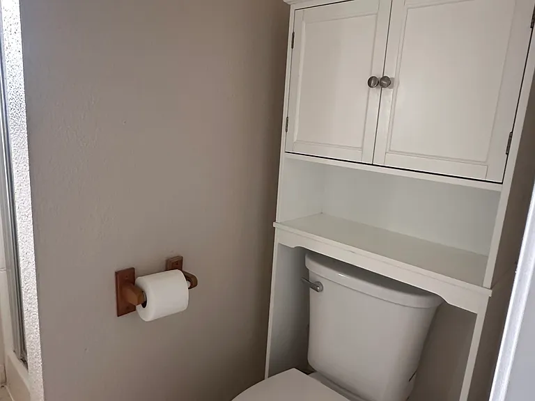660 Hillsdale Dr — Photo 17