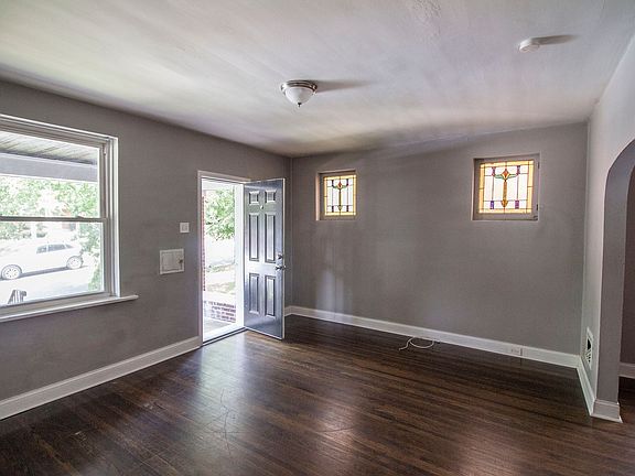 2nd image of 3954 Potomac St #3954