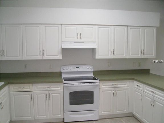 3rd image of 57 Enclave Dr