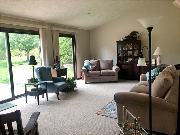 5th image of 3311 Fairway Dr