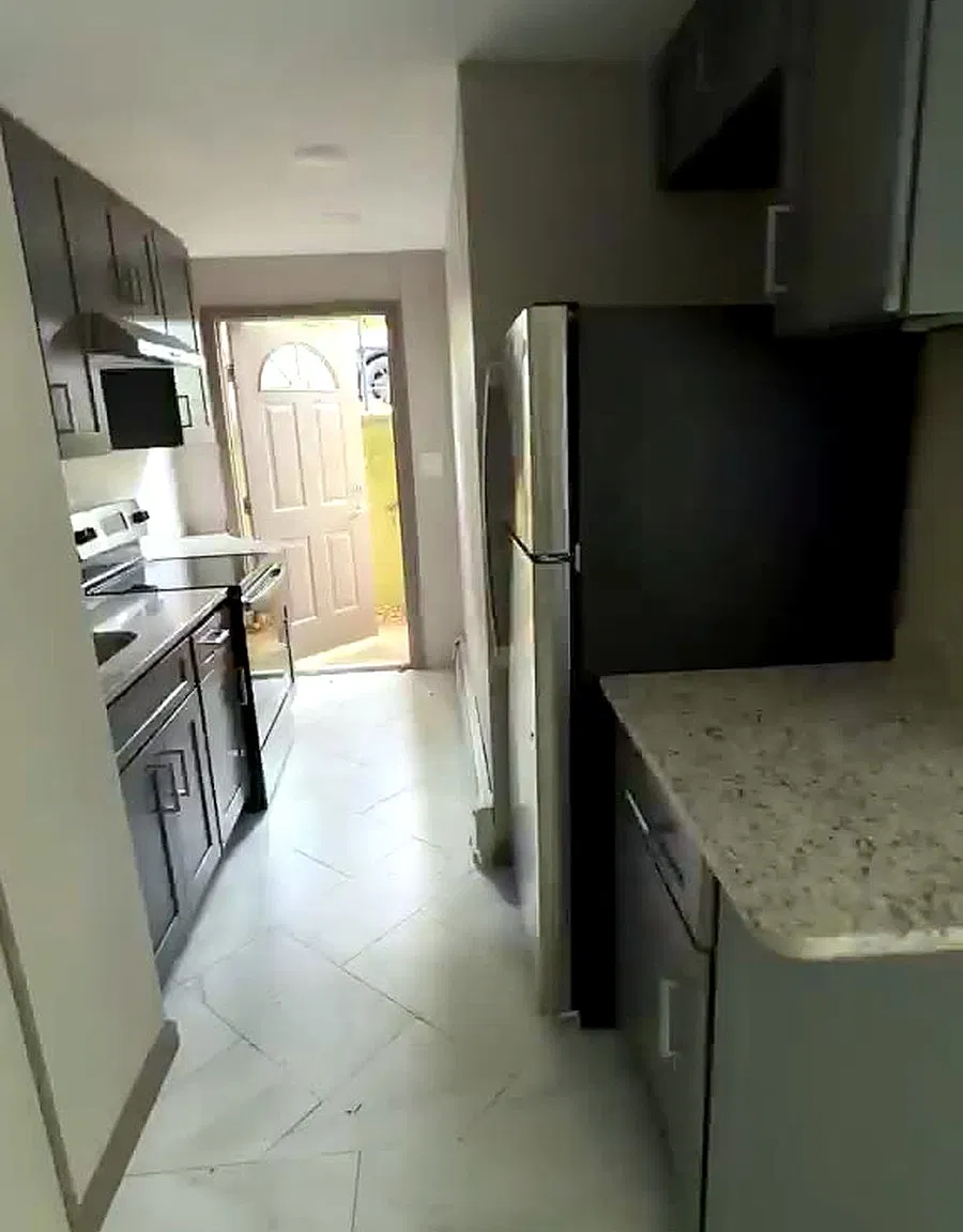 1 bed, 650 sqft, $1,750 — Photo 2