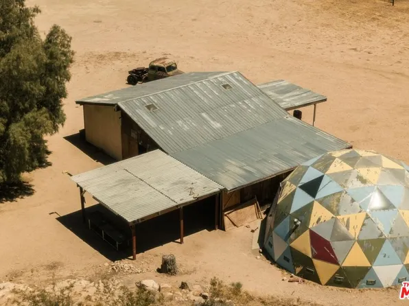 20288 Gray Mountain Rd, El Mirage, CA 92301