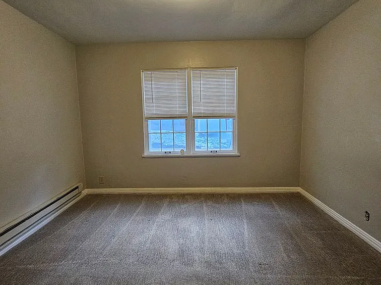 30 Jefferson St — Photo 32