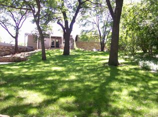 4647 Ellerdale Rd, Minnetonka, MN 55345