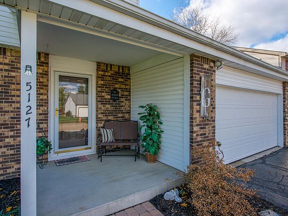 3rd image of 5127 Kinloch Castle Ct