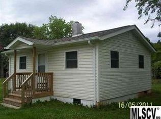 189 6th Avenue Dr SW, Conover, NC 28613