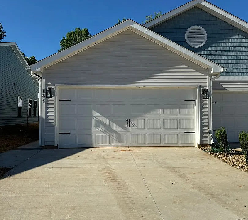 145 Brawley Villas Pl