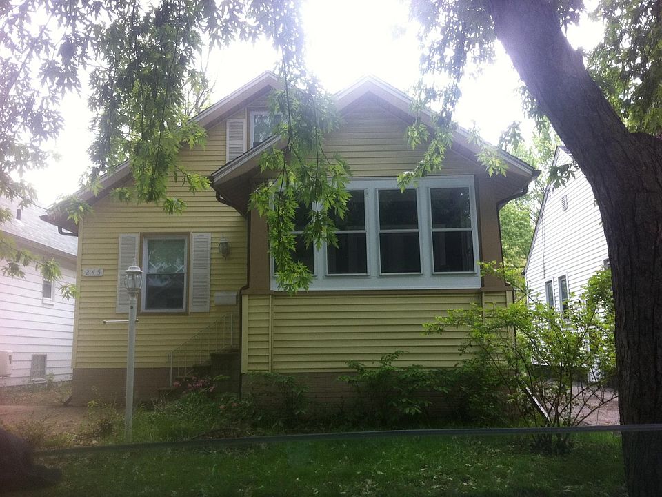 1st image of 245 W Chesterfield Ave
