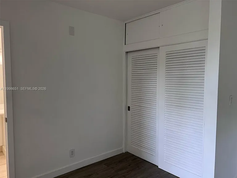 1350 E Sample Rd #306 — Photo 11