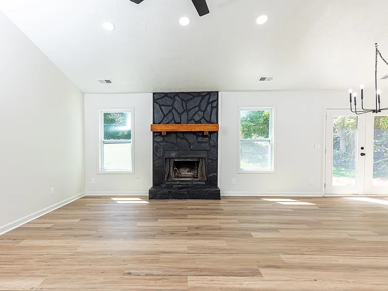303 Colony Springs Ct — Photo 3