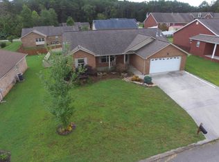 6918 Whitewater Rd, Corryton, TN 37721