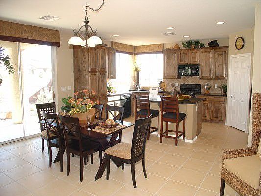 Kitchen/Nook/Dining