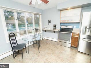 65 Starling Rd, Holland, PA 18966