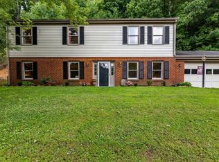 6053 Burnham Rd, Roanoke, VA 24018