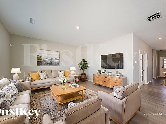3rd image of 2285 Bingham Pl