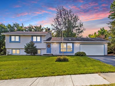 8090 159th St W, Apple Valley, MN, 55124