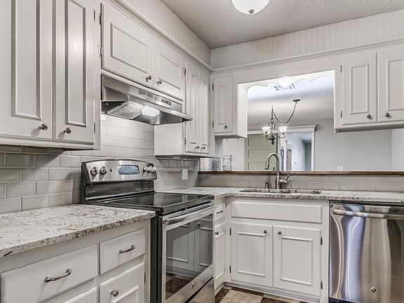 5th image of 4905 N Peniel Ave