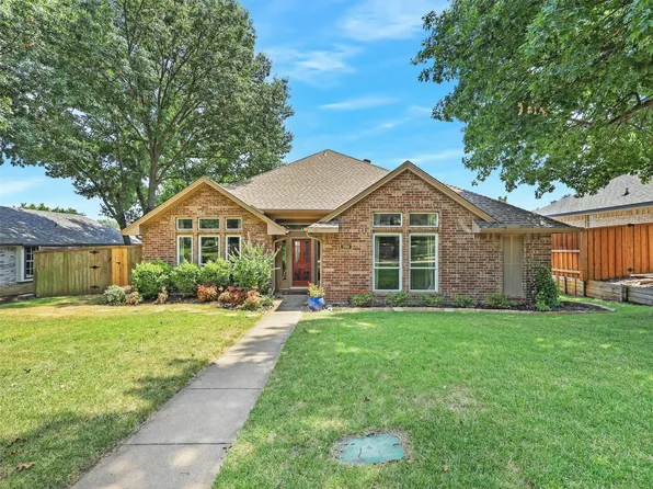 704 Blue Oak Dr, Lewisville, TX 75067