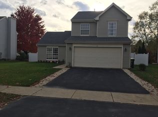 110 Seton Creek Dr, Oswego, IL 60543