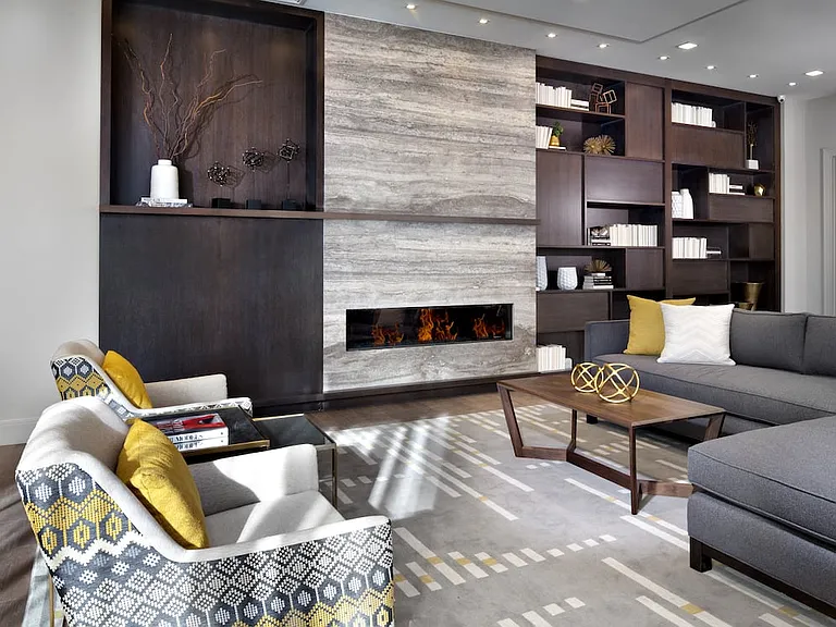 Leasing lobby
