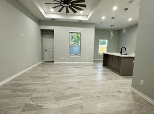 109 Cox Dr #A, Portland, TX 78374