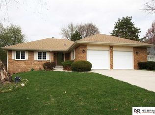 1820 Saybrook Ln, Lincoln, NE 68512