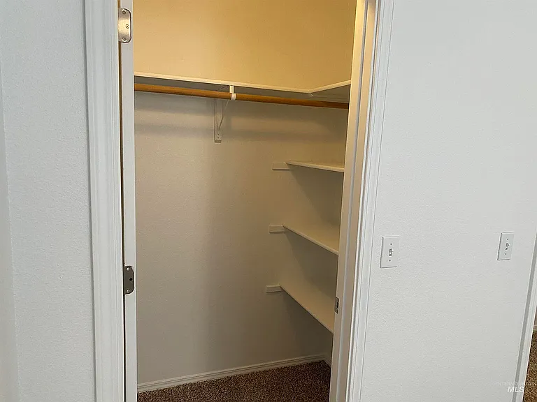 116 NE Lotus Ct #116 — Photo 14