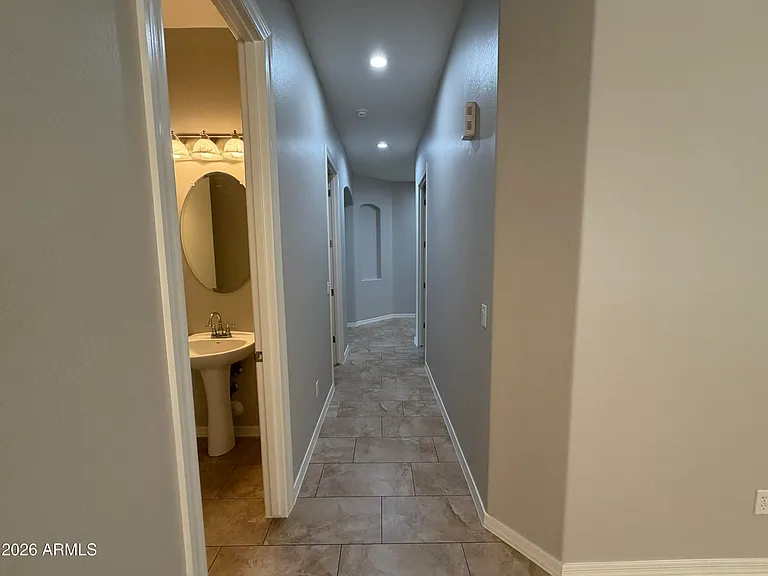 2417 E Iris Dr — Photo 24