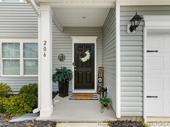 206 Clyde Dog Ct, Lillington, NC 27546