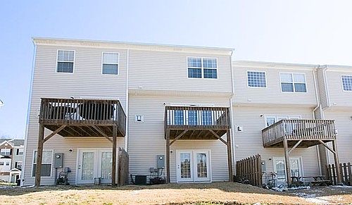 2nd image of 1668 Snowmass Way