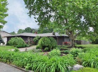 7092 Lansdowne St, Worthington, OH 43085