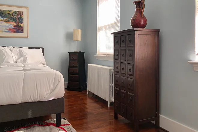 2 bed, 800 sqft, $1,400 — Photo 3