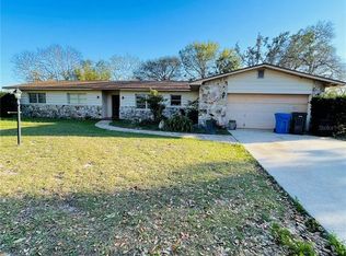 615 Royal Crest Dr, Brandon, FL 33511