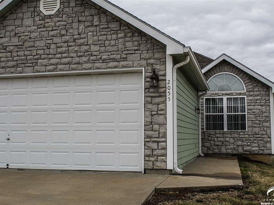 1st image of 2055 Country View Ct