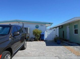 33 Sadowski Cswy, Key Colony Beach, FL 33051