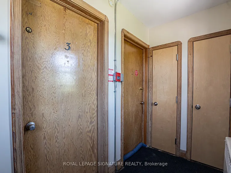855 Simcoe St N #3 — Photo 38