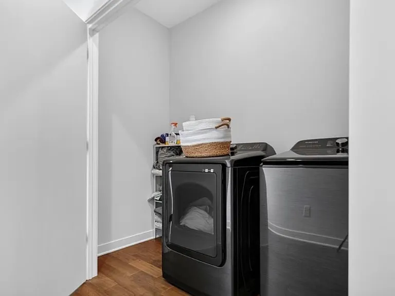 2246 Tracy Ave — Photo 15