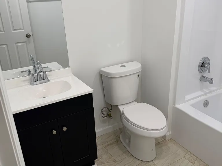 Unit Photo